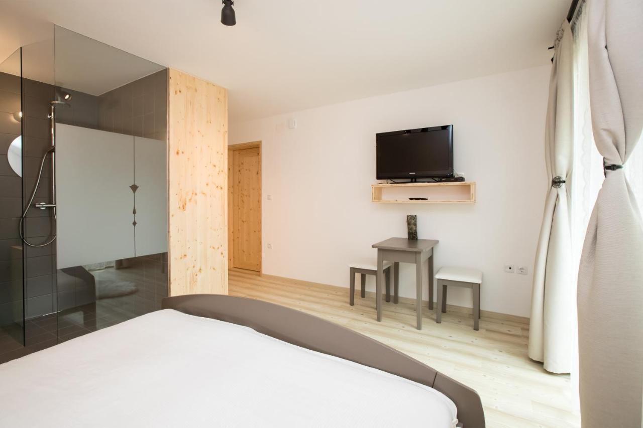 Hiša Erlah Hotel Bohinj Bagian luar foto